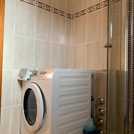 Cactus's House, 150 M Beach, 1 Bdr, 4 Guests, Wifi, Netflix, *