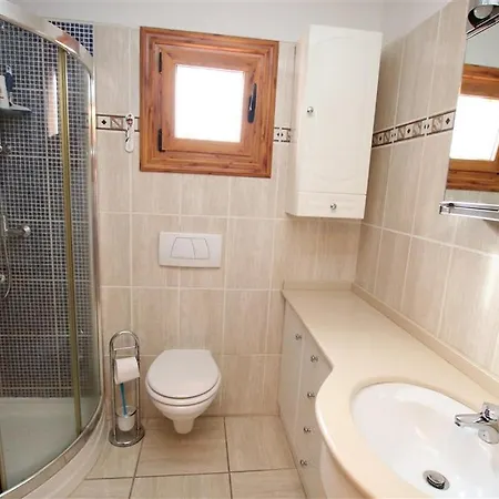 Cactus's House, 150 M Beach, 1 Bdr, 4 Guests, Wifi, Netflix, Lejlighed *
