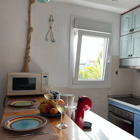 아파트 Cactus's House, 150 M Beach, 1 Bdr, 4 Guests, Wifi, Netflix,